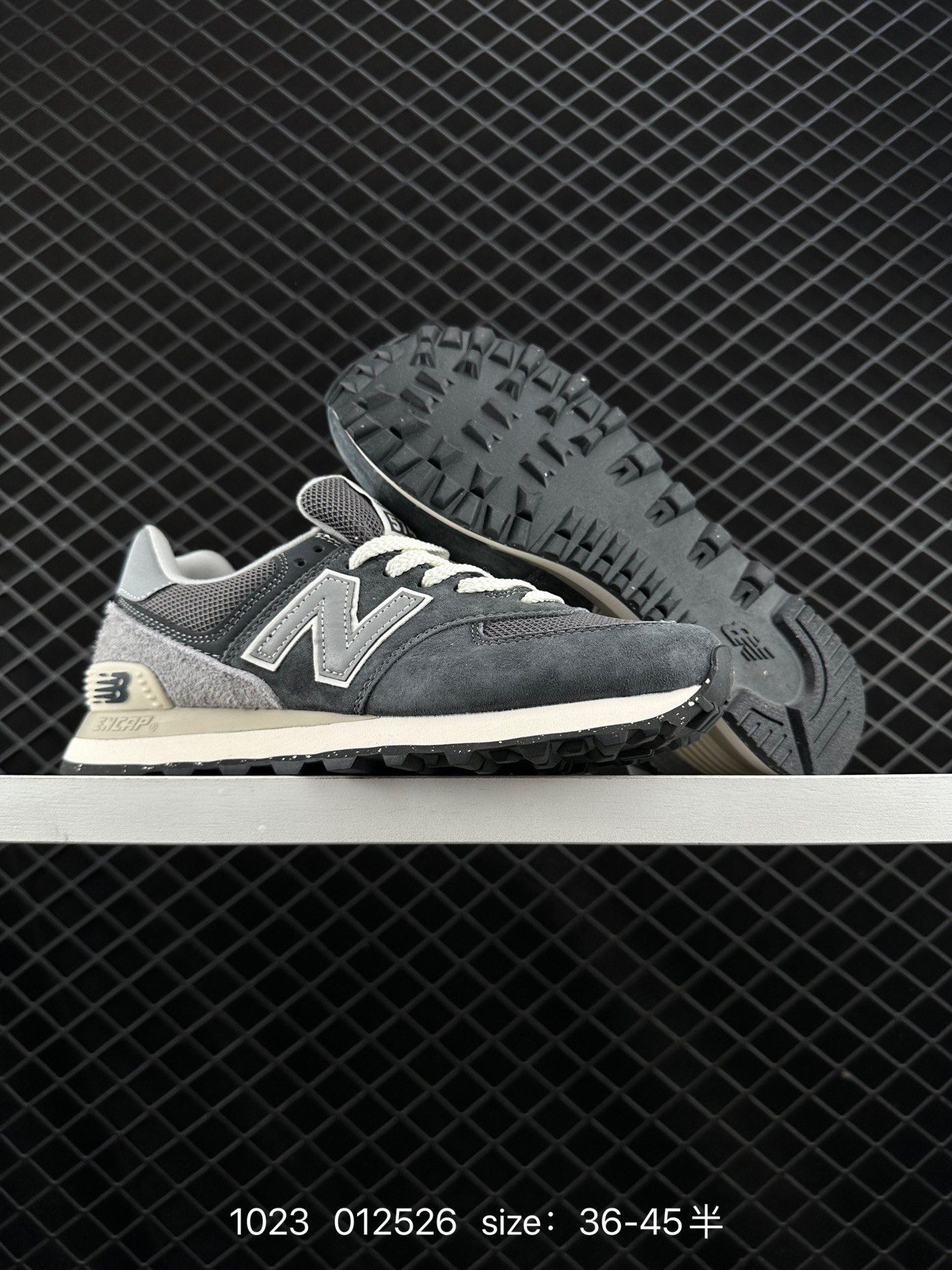 New Balance NB5740